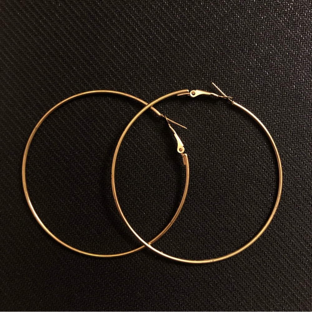 Simple big gold hoops